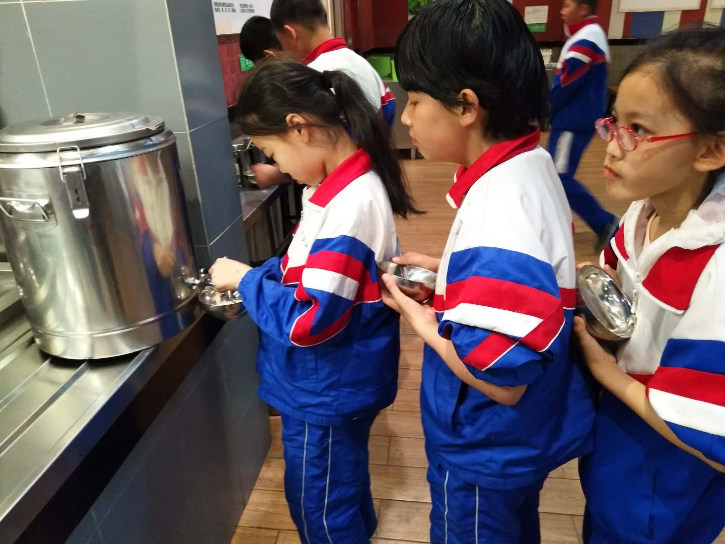 1527320998868833.jpg 1527320998868833.jpg